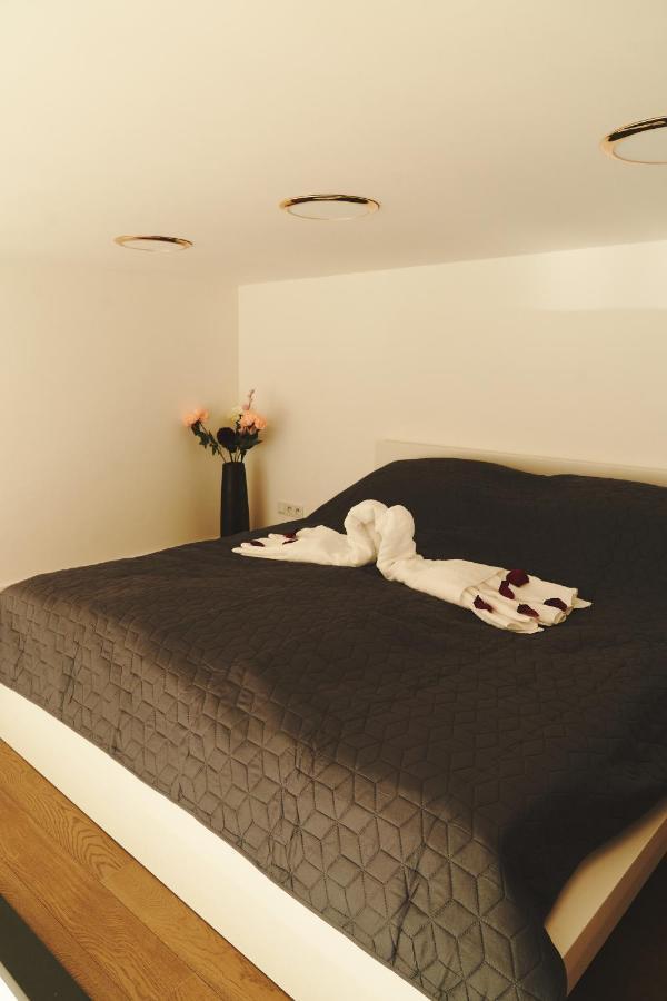 Royal Opletalova Apartment Πράγα Εξωτερικό φωτογραφία